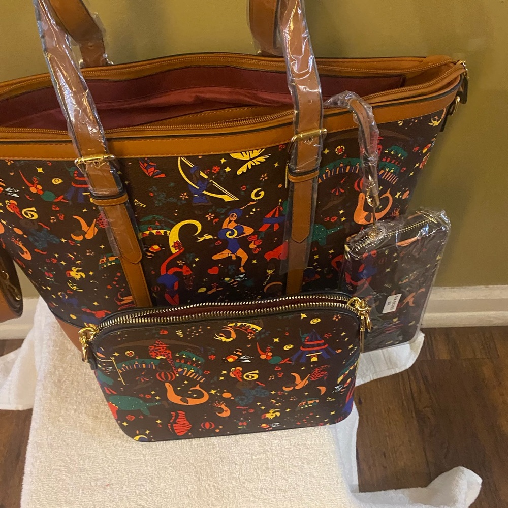 Colorful Patterned Women's Tote and Crossbody Set